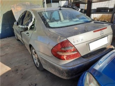 Mercedes-Benz Clase E  Berlina  3 2 E 320 CDI  [3 2 Ltr  - 150 kW CDI CAT]