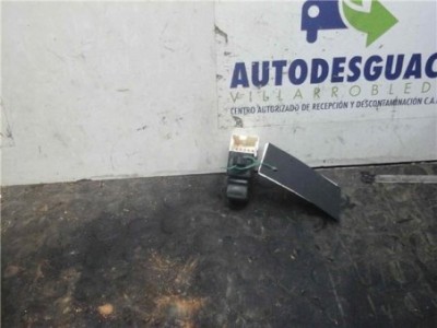 Botonera Puerta Delantera Derecha Nissan ALMERA 1 5 dCi Turbodiesel 