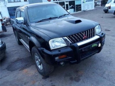 Botonera Puerta Delantera Derecha Mitsubishi L 200 2 5 TD  2