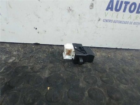 Botonera Puerta Delantera Derecha Nissan X-TRAIL 2 2 16V Turbodiesel 