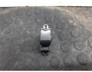 Botonera Puerta Delantera Derecha Nissan NOTE 1 6 16V 