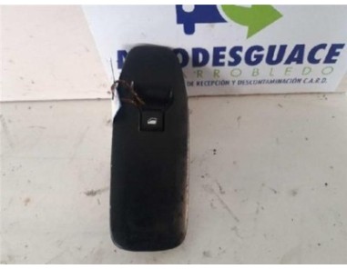 Botonera Puerta Delantera Derecha Peugeot 2008 1 6 16V e-HDi FAP 