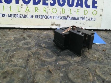 Botonera Puerta Delantera Derecha Audi A3 1 8 20V Turbo 