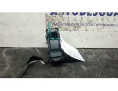 Botonera Puerta Delantera Derecha Dodge CALIBER 2 0 16V CRD 