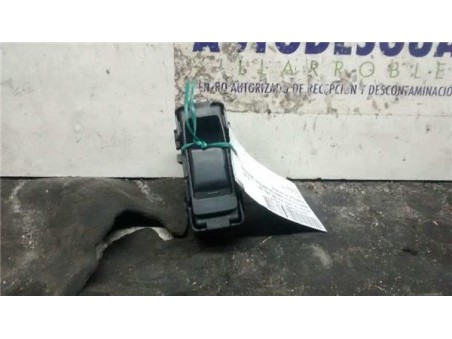 Botonera Puerta Delantera Derecha Dodge CALIBER 2 0 16V CRD 