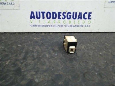 Botonera Puerta Delantera Derecha Chrysler JEEP CHEROKEE 2 5 CRD 