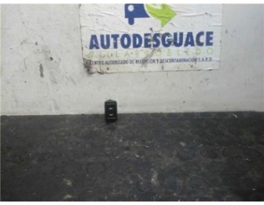 Botonera Puerta Delantera Derecha Ford MONDEO BER  *