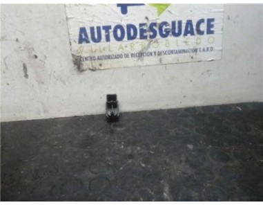 Botonera Puerta Delantera Derecha Ford MONDEO BER  *