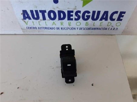 Botonera Puerta Delantera Derecha Hyundai I20 1 4 CRDi 