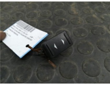 Botonera Puerta Delantera Derecha Ford KUGA 2 0 TDCi 