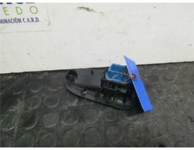 Botonera Puerta Delantera Derecha Renault MASTER KASTEN 2 3 dCi D 
