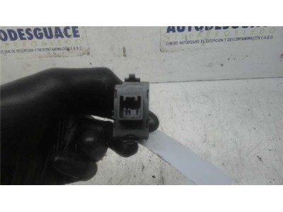 Botonera Puerta Delantera Derecha Toyota COROLLA VERSO 2 2 Turbodiesel 