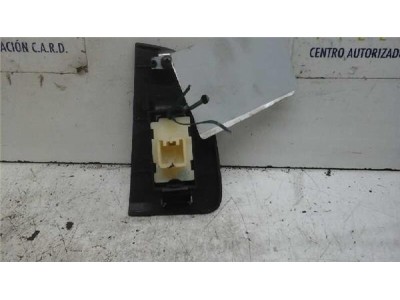 Botonera Puerta Delantera Derecha Toyota AVENSIS BERLINA 2 0 Turbodiesel 