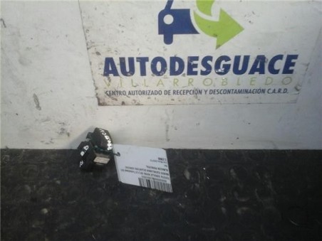 Botonera Puerta Delantera Derecha Toyota COROLLA VERSO 2 2 Turbodiesel 