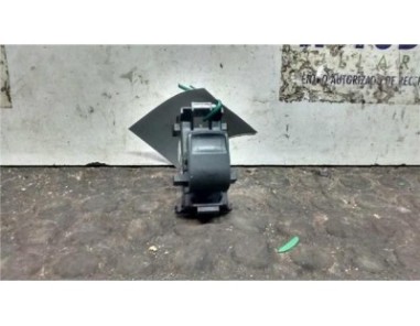 Botonera Puerta Delantera Derecha Toyota YARIS 1 3 16V 