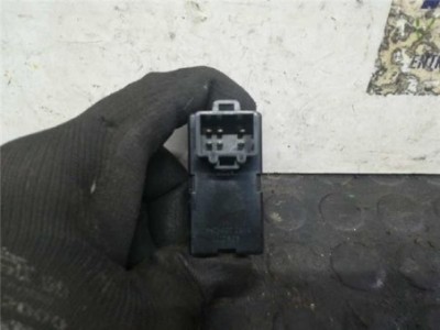 Botonera Puerta Delantera Derecha Ssangyong REXTON 2 7 Turbodiesel 