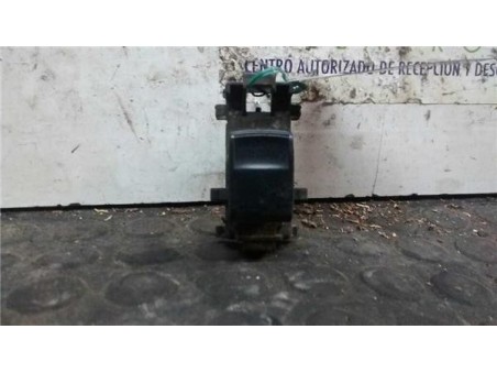 Botonera Puerta Delantera Derecha Toyota YARIS 1 4 Turbodiesel 