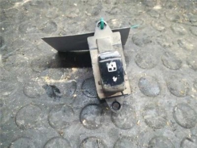 Botonera Puerta Delantera Derecha Ssangyong MUSSO 2 9 Turbodiesel 