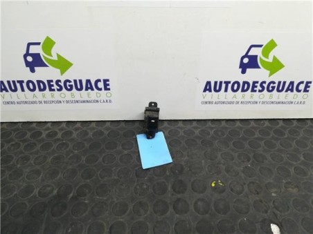 Botonera Puerta Delantera Derecha Hyundai I10 1 0 