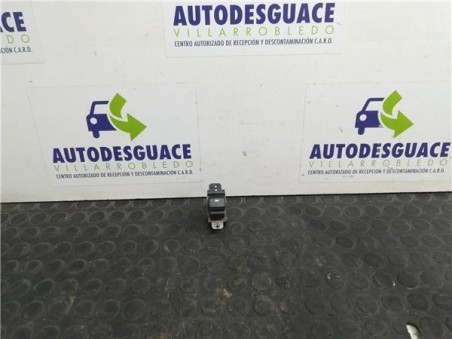 Botonera Puerta Delantera Derecha Hyundai I20 1 2 16V 