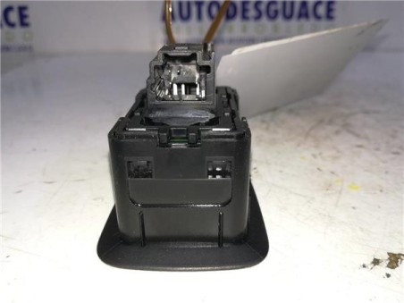 Botonera Puerta Delantera Derecha Renault CAPTUR II 1 3 TCE 