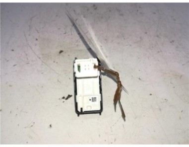 Botonera Puerta Delantera Derecha Peugeot 308 1 5 