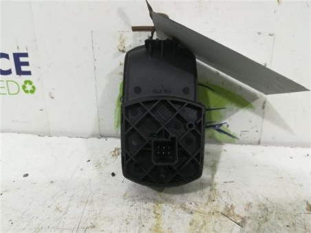 Botonera Puerta Delantera Derecha Opel CORSA E 1 4 16V CAT bivalent  Gasolina / GPL 