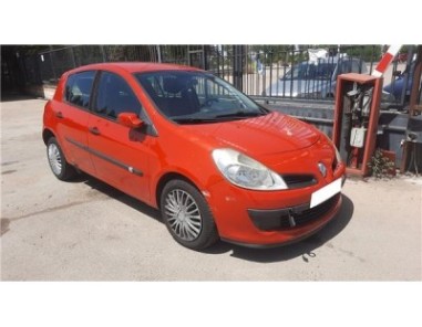 Alternador Renault Clio III  1 5 dCi 