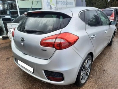 Kia Ceed  1 6 X-Tech [1 6 Ltr  - 100 kW CRDi CAT] 2