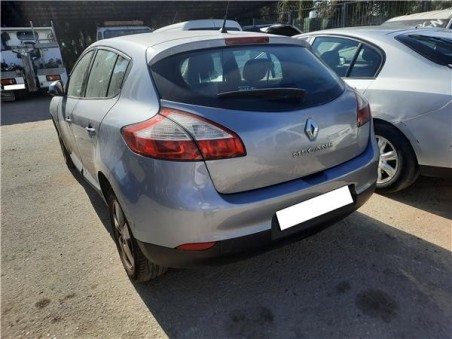 Renault Megane III Berlina 5P  1 5 Dynamique [1 5 Ltr  - 78 kW dCi Diesel]