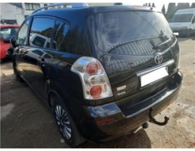 Aleta Delantera Derecha Toyota Corolla Verso  2 2 D-4D