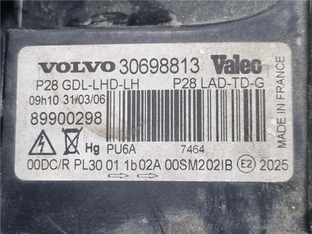 FARO XENON IZQUIERDO Volvo XC90  2 4 D5 Executive   [2 4 Ltr  - 136 kW Diesel CAT]