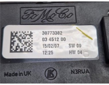 MANDO ELEVALUNAS DELANTERO IZQUIERDO Volvo S80 Berlina  2 4 D5 Summum [2 4 Ltr  - 136 kW Diesel CAT]