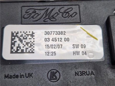 MANDO ELEVALUNAS DELANTERO IZQUIERDO Volvo S80 Berlina  2 4 D5 Summum [2 4 Ltr  - 136 kW Diesel CAT]