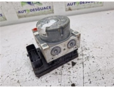 Nucleo Abs Renault Megane IV Berlina 5P  1 2 Tech Road [1 2 Ltr  - 97 kW TCE Energy]