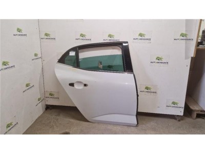Puerta Trasera Derecha Renault Megane IV Berlina 5P  1 2 Tech Road [1 2 Ltr  - 97 kW TCE Energy]