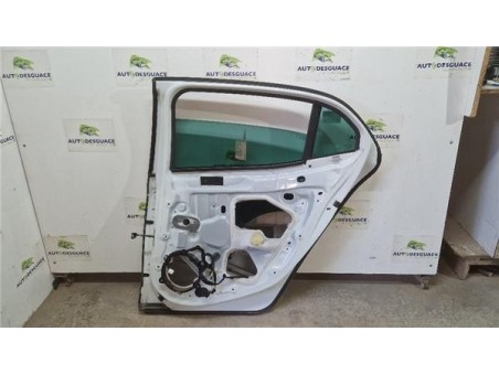 Puerta Trasera Derecha Renault Megane IV Berlina 5P  1 2 Tech Road [1 2 Ltr  - 97 kW TCE Energy]