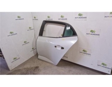 Puerta Trasera Izquierda Renault Megane IV Berlina 5P  1 2 Tech Road [1 2 Ltr  - 97 kW TCE Energy]