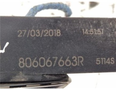 Maneta Exterior Delantera Derecha Renault Megane IV Berlina 5P  1 2 Tech Road [1 2 Ltr  - 97 kW TCE Energy]