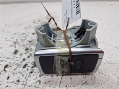 Clausor Renault Megane IV Berlina 5P  1 2 Tech Road [1 2 Ltr  - 97 kW TCE Energy]