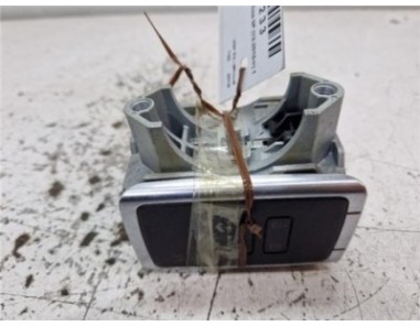 Clausor Renault Megane IV Berlina 5P  1 2 Tech Road [1 2 Ltr  - 97 kW TCE Energy]