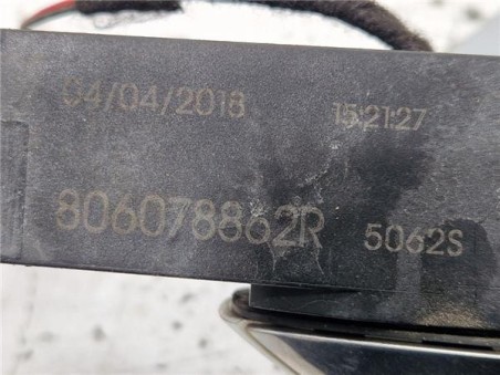 Maneta Exterior Trasera Izquierda Renault Megane IV Berlina 5P  1 2 Tech Road [1 2 Ltr  - 97 kW TCE Energy]