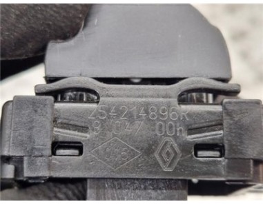 MANDO ELEVALUNAS TRASERO DERECHO Renault Megane IV Berlina 5P  1 2 Tech Road [1 2 Ltr  - 97 kW TCE Energy]