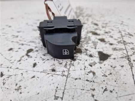 MANDO ELEVALUNAS TRASERO IZQUIERDO Renault Megane IV Berlina 5P  1 2 Tech Road [1 2 Ltr  - 97 kW TCE Energy]