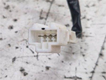 Cerradura Porton Kia Rio  1 2 Basic [1 2 Ltr  - 62 kW CAT]