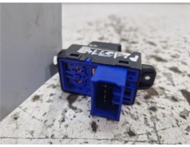 MANDO ELEVALUNAS TRASERO DERECHO Kia Rio  1 2 Basic [1 2 Ltr  - 62 kW CAT]