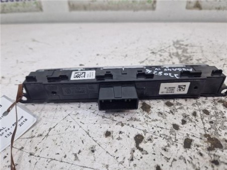 Conjunto Interruptores Renault Megane IV Berlina 5P  1 2 Tech Road [1 2 Ltr  - 97 kW TCE Energy]