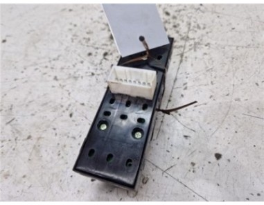 MANDO ELEVALUNAS DELANTERO IZQUIERDO Kia Sorento  2 5 CRDi