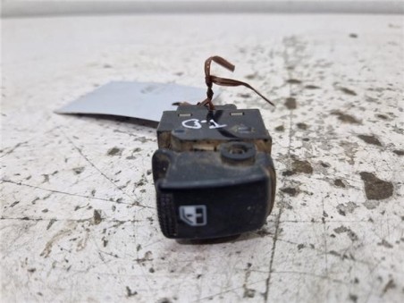 MANDO ELEVALUNAS TRASERO DERECHO Kia Sorento  2 5 CRDi