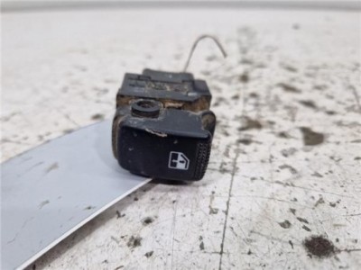 MANDO ELEVALUNAS TRASERO IZQUIERDO Kia Sorento  2 5 CRDi